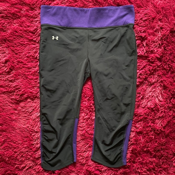 Under Armour Pants - Under Armour fly-by capris leggings